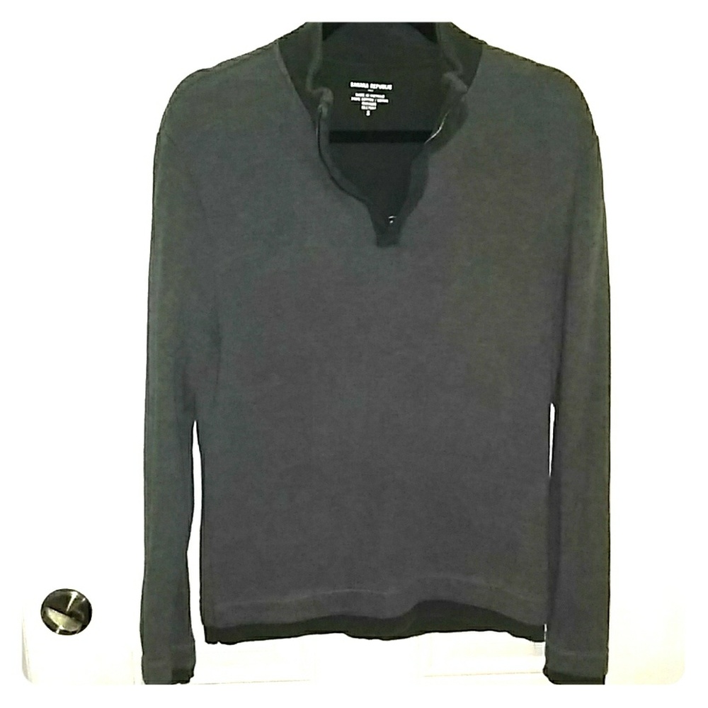 Banana Republic dark green sweater